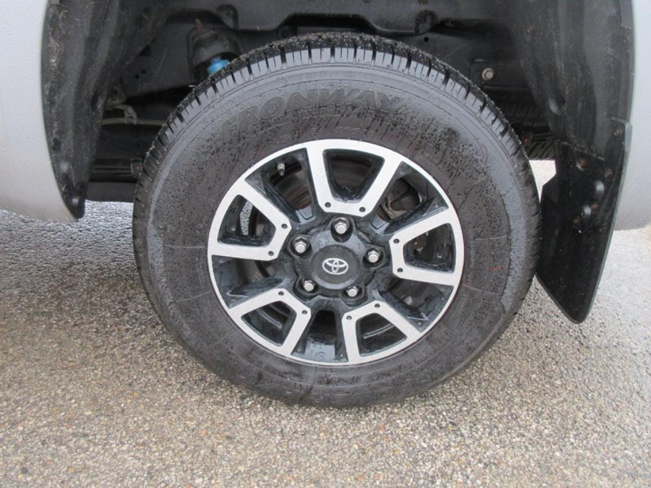 2021 Toyota Tundra SR5 5.7L V8 CREWMAX Photo