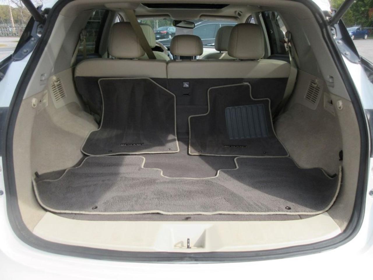 2017 Nissan Murano Platinum AWD Photo4