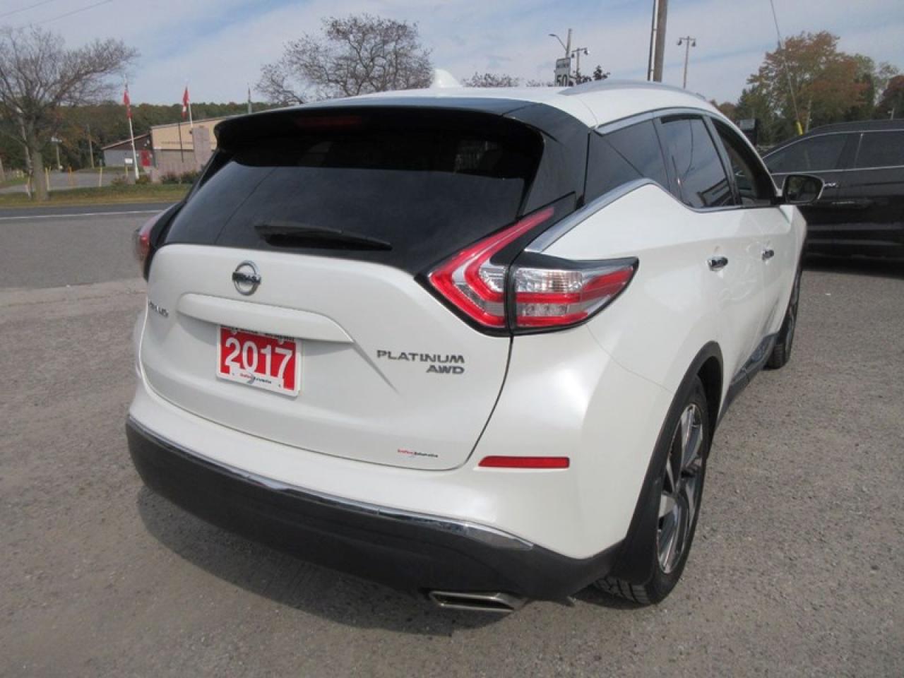 2017 Nissan Murano Platinum AWD Photo