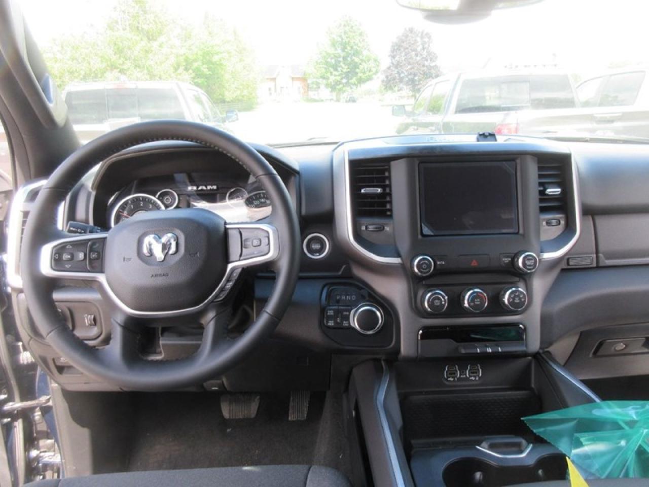 2022 RAM 1500 Crew Cab Big Horn 4X4 Photo