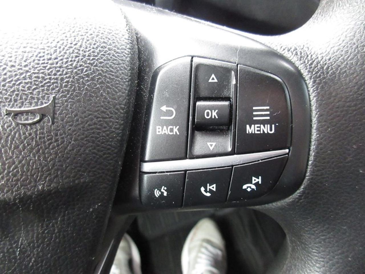 2020 Ford Escape S Photo
