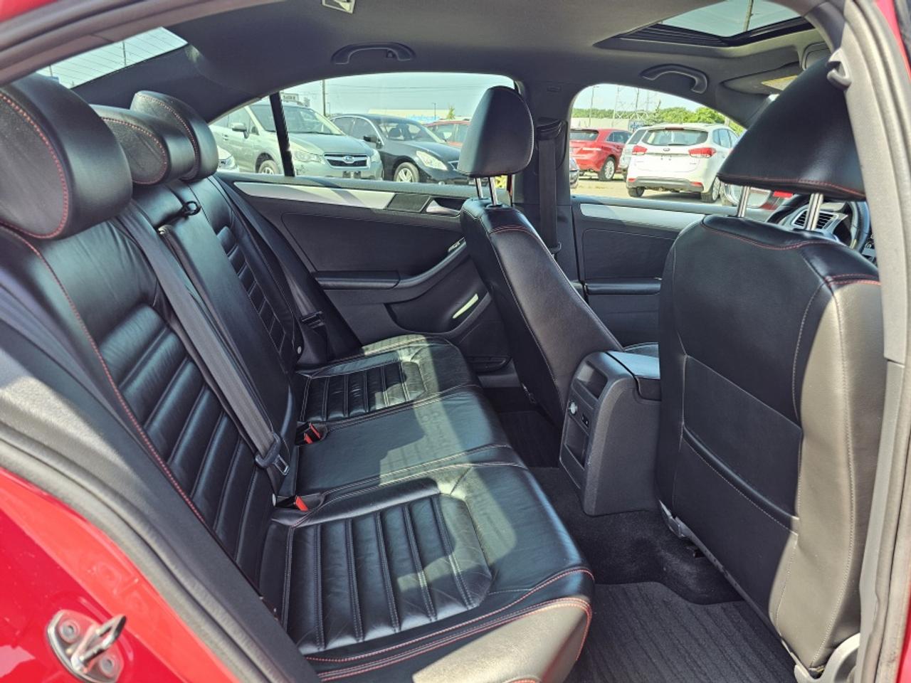 2012 Volkswagen Jetta GLI AUTO | NO ACCIDENTS Photo