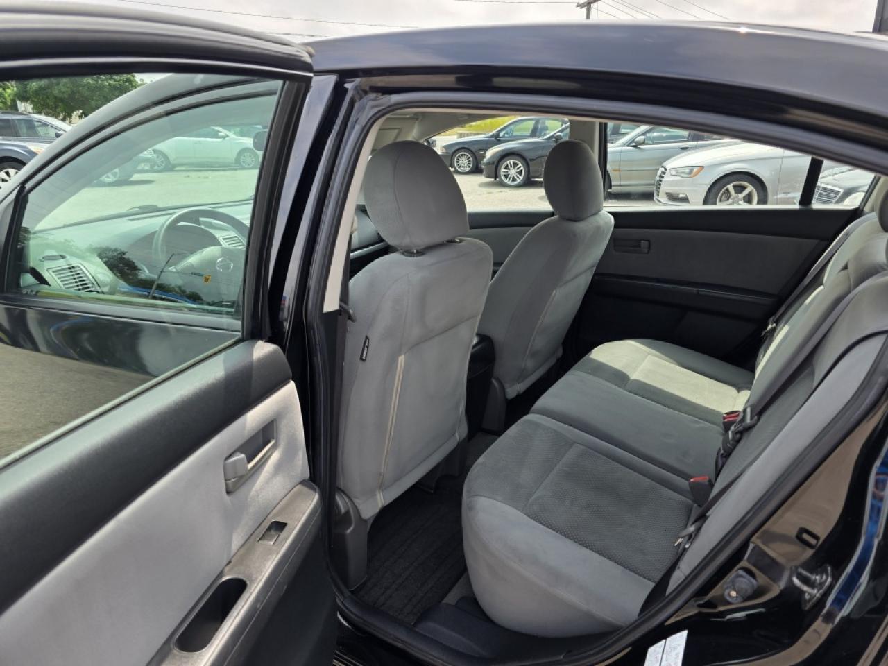 2010 Nissan Sentra **CERTIFIED** NO ACCIDENTS Photo