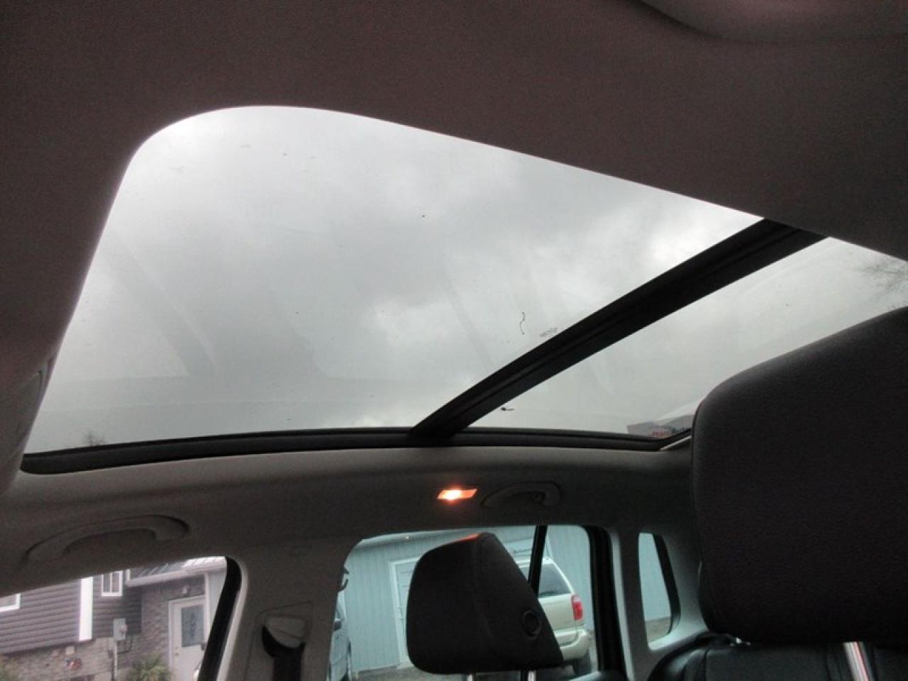 2016 Volkswagen Tiguan COMFORTLINE 4Motion Photo