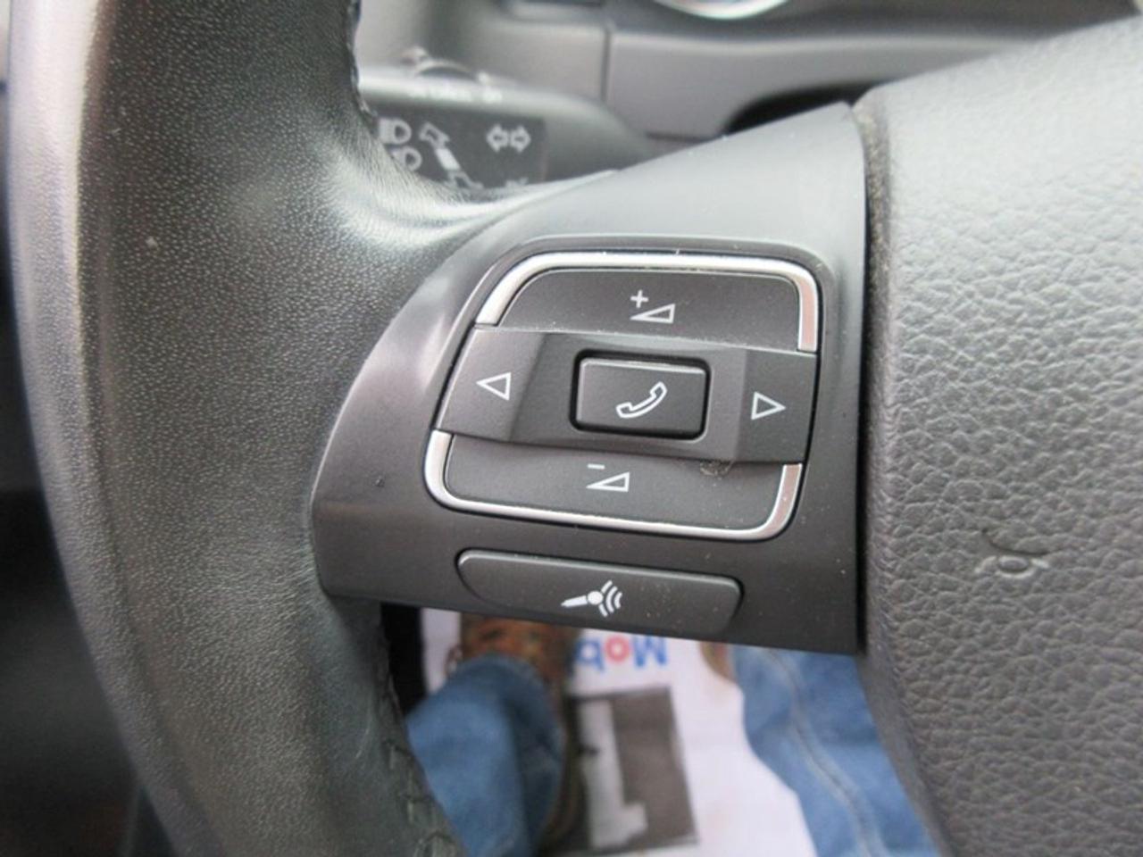 2016 Volkswagen Tiguan COMFORTLINE 4Motion Photo