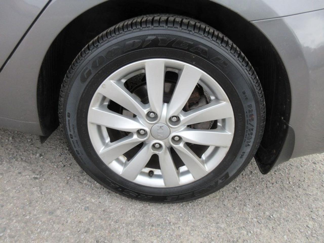 2016 Kia Forte LX Photo