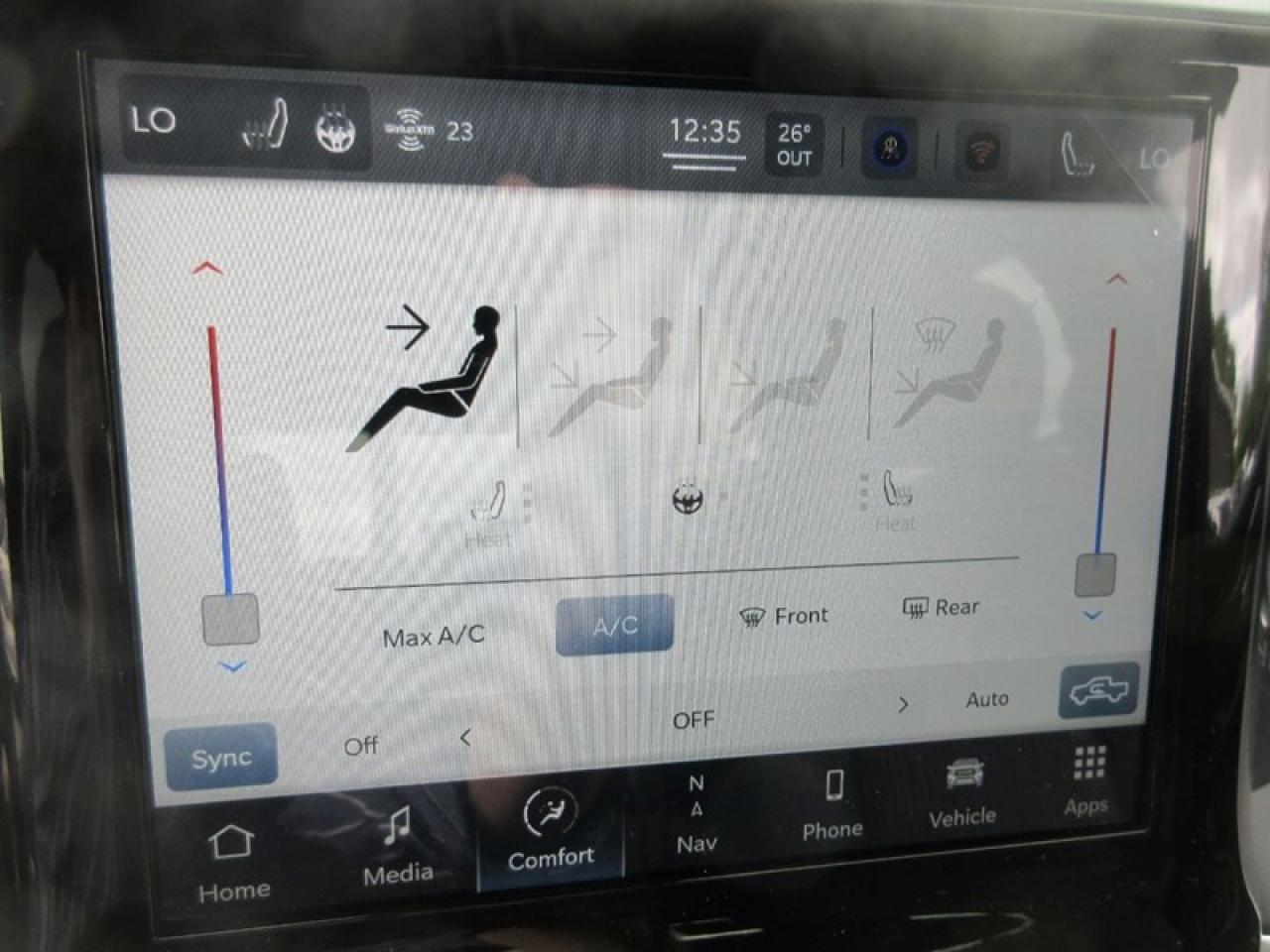 2022 RAM 1500 Crew Cab Big Horn 4X4 Photo