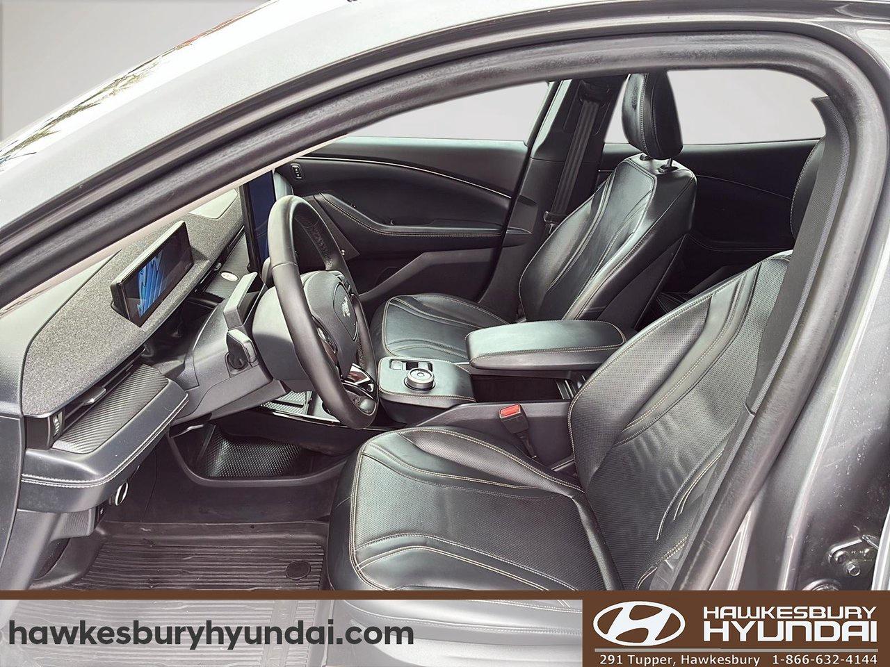 2023 Ford Mustang Mach-E Premium Photo