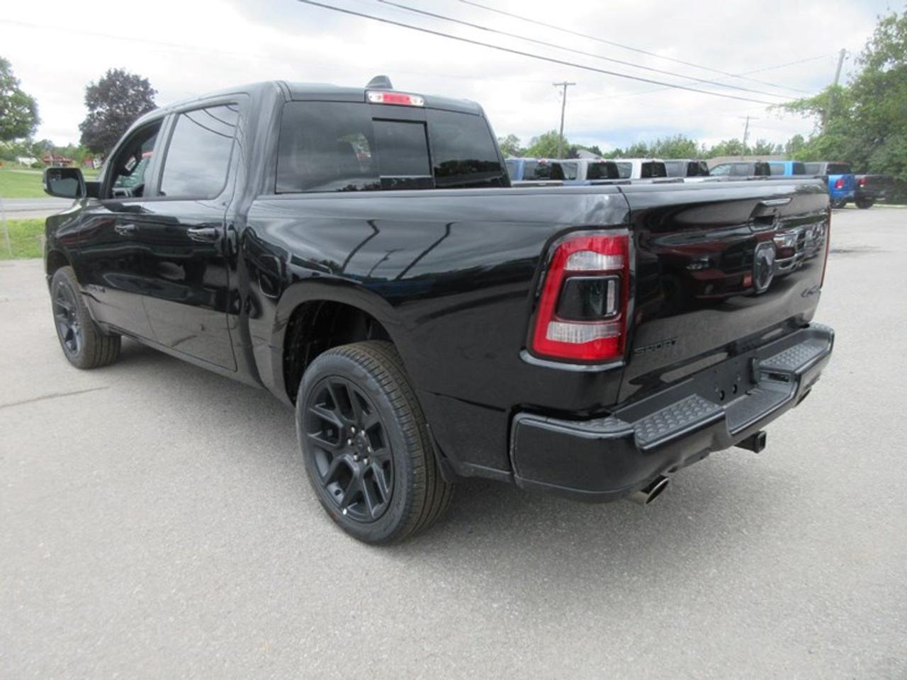 2022 RAM 1500 Sport Crew Cab Photo1