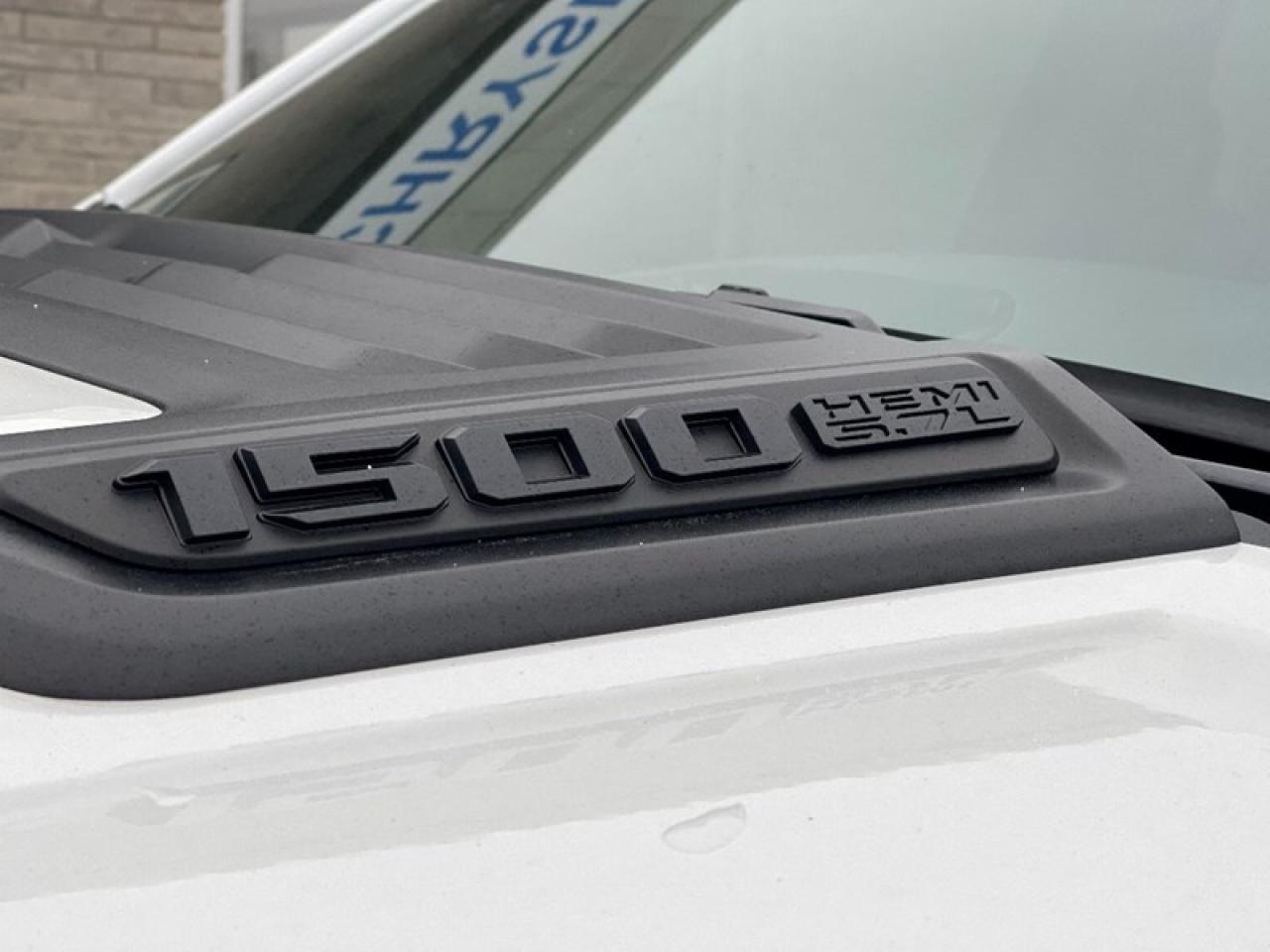 2022 RAM 1500 Sport Crew Cab Photo2