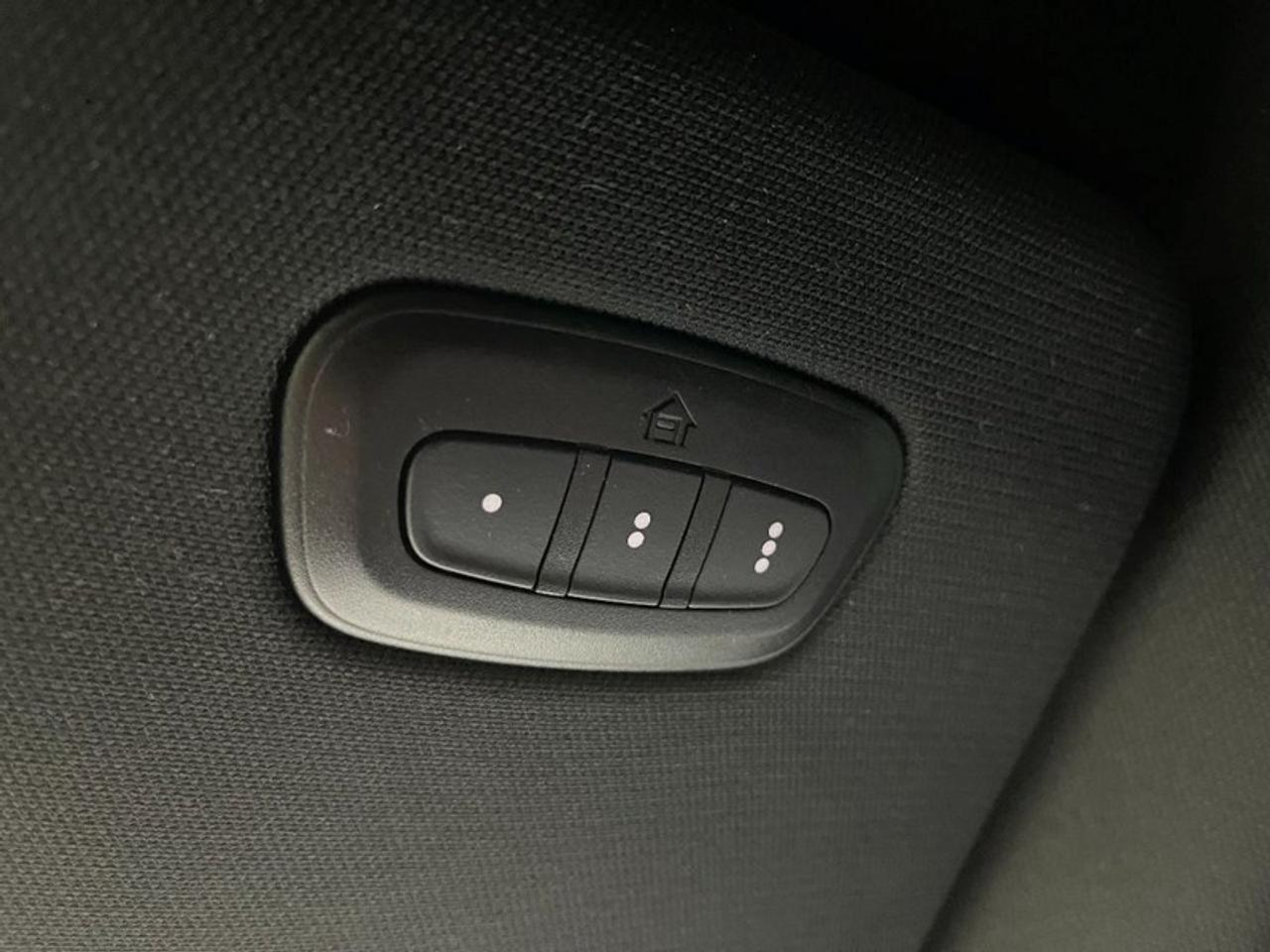 2022 RAM 1500 Sport Crew Cab Photo