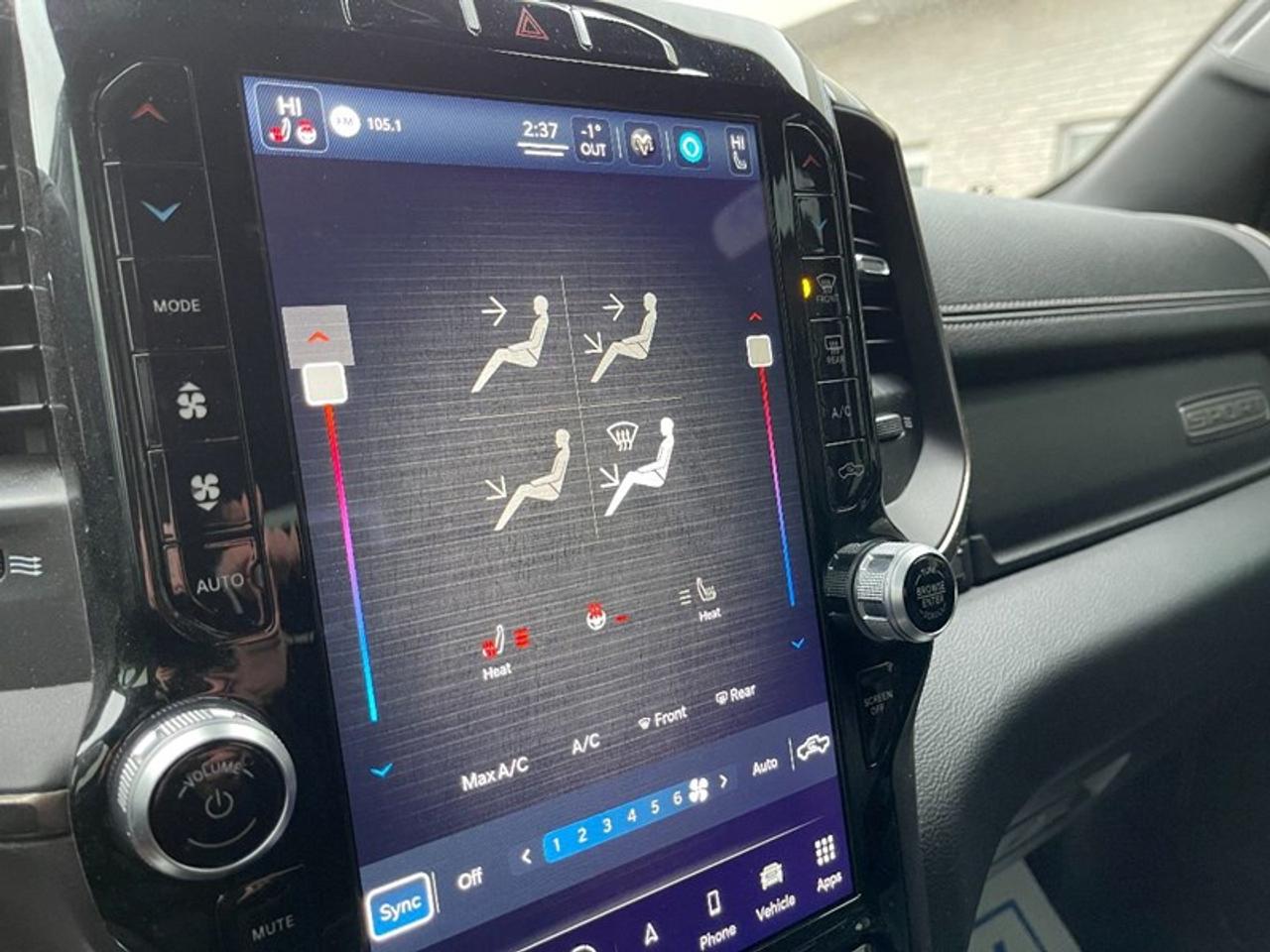 2022 RAM 1500 Sport Crew Cab Photo