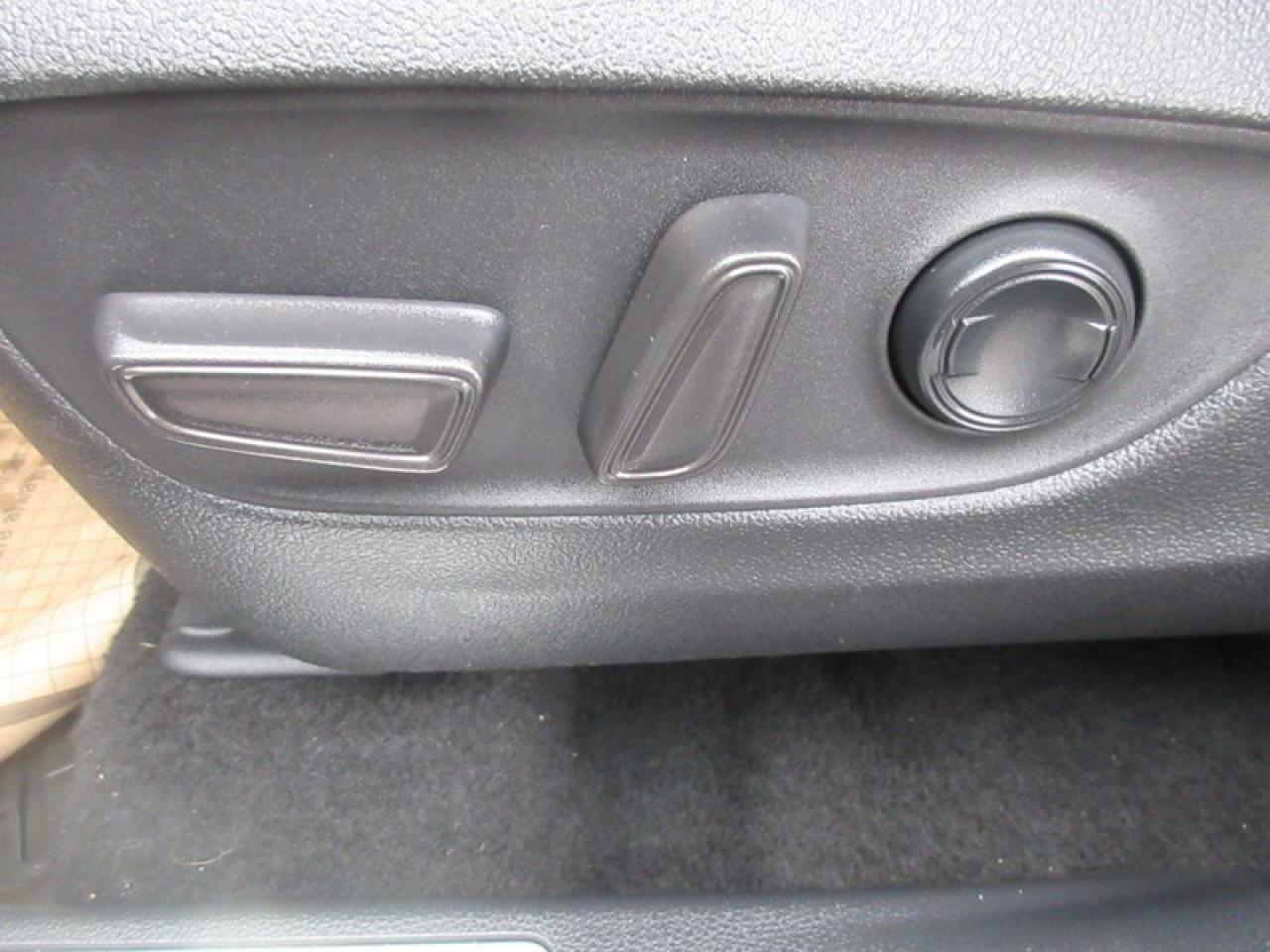 2022 Toyota Highlander Plantium  AWD Photo