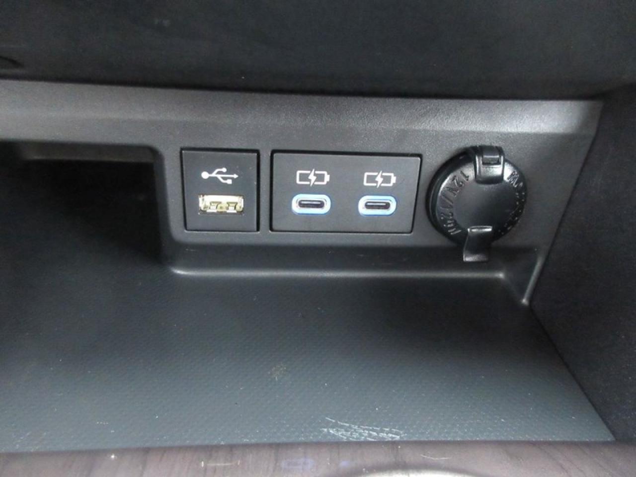 2022 Toyota Highlander Plantium  AWD Photo