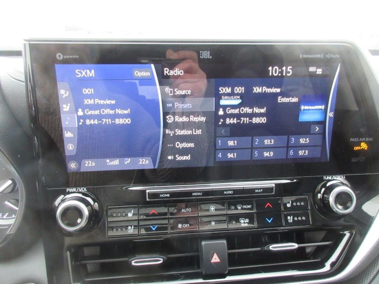 2022 Toyota Highlander Plantium  AWD Photo