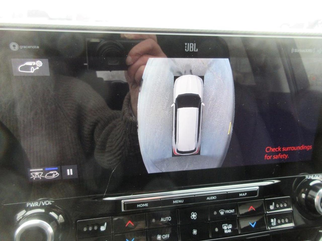 2022 Toyota Highlander Plantium  AWD Photo