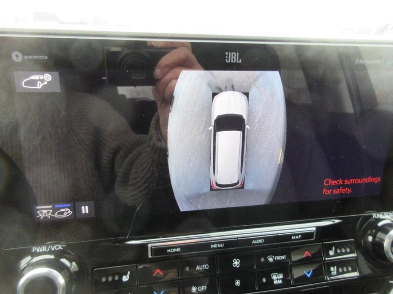 2022 Toyota Highlander Plantium  AWD Photo