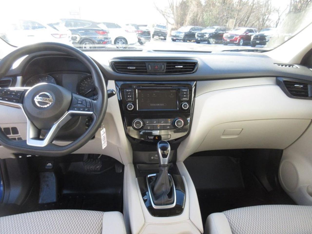 2019 Nissan Qashqai SV Photo