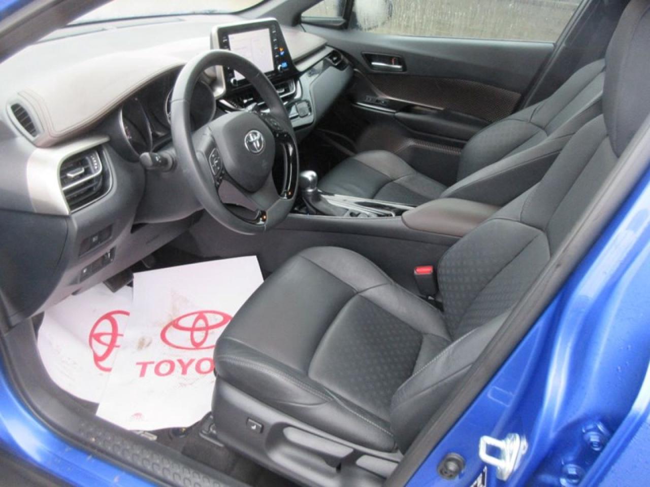 2019 Toyota C-HR Limited Photo