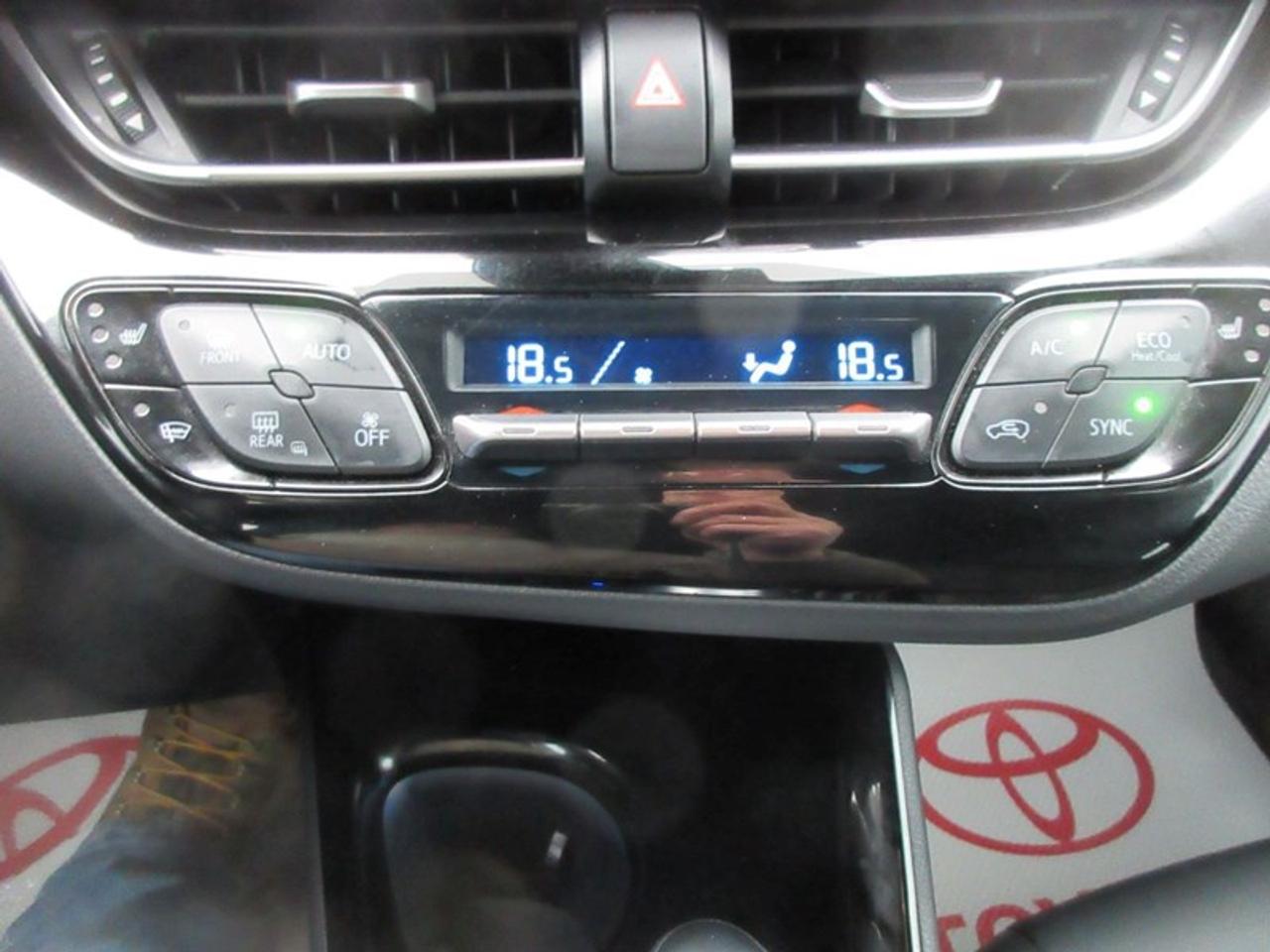 2019 Toyota C-HR Limited Photo