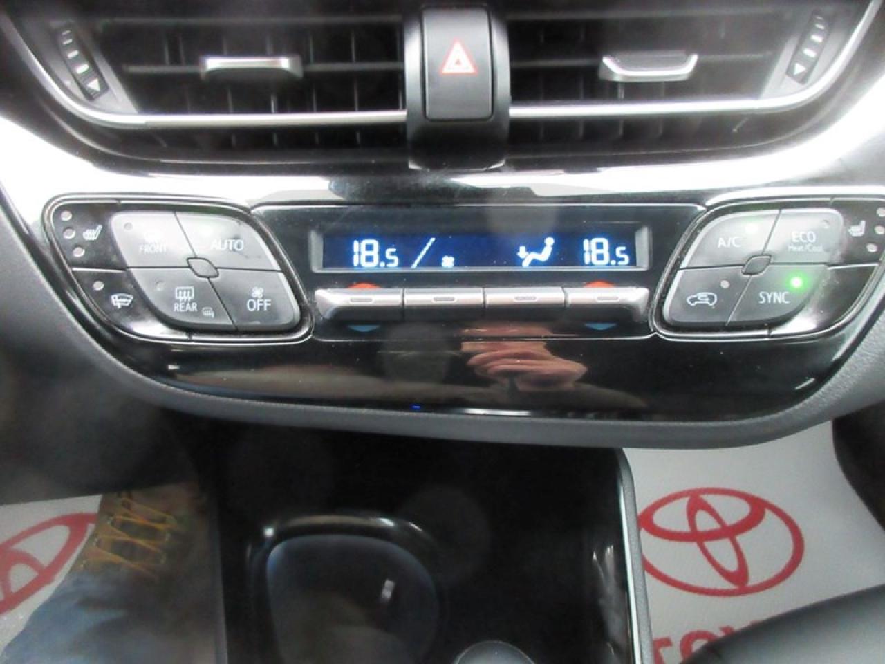 2019 Toyota C-HR Limited Photo