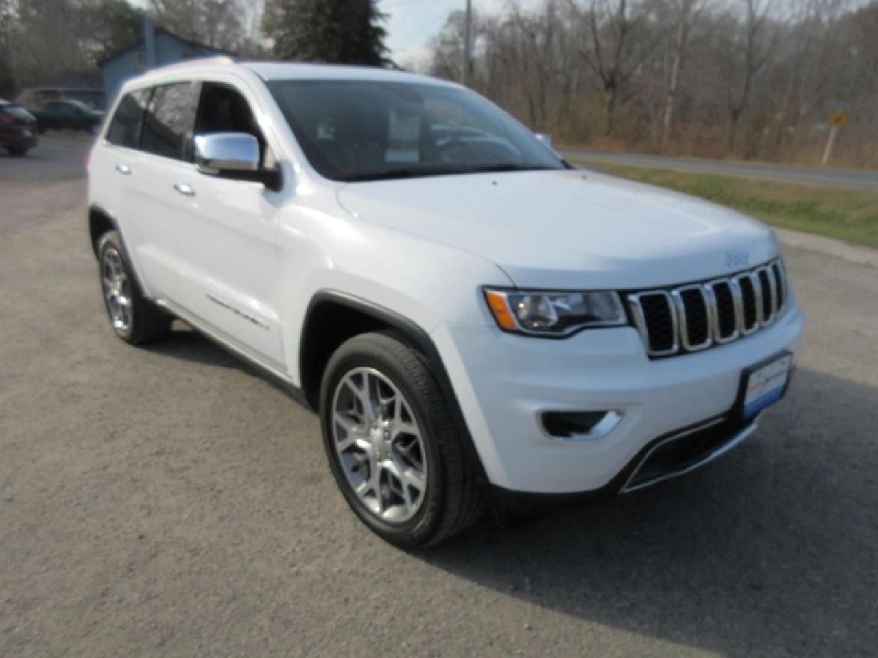 2019 Jeep Grand Cherokee LIMITED 4X4 Photo