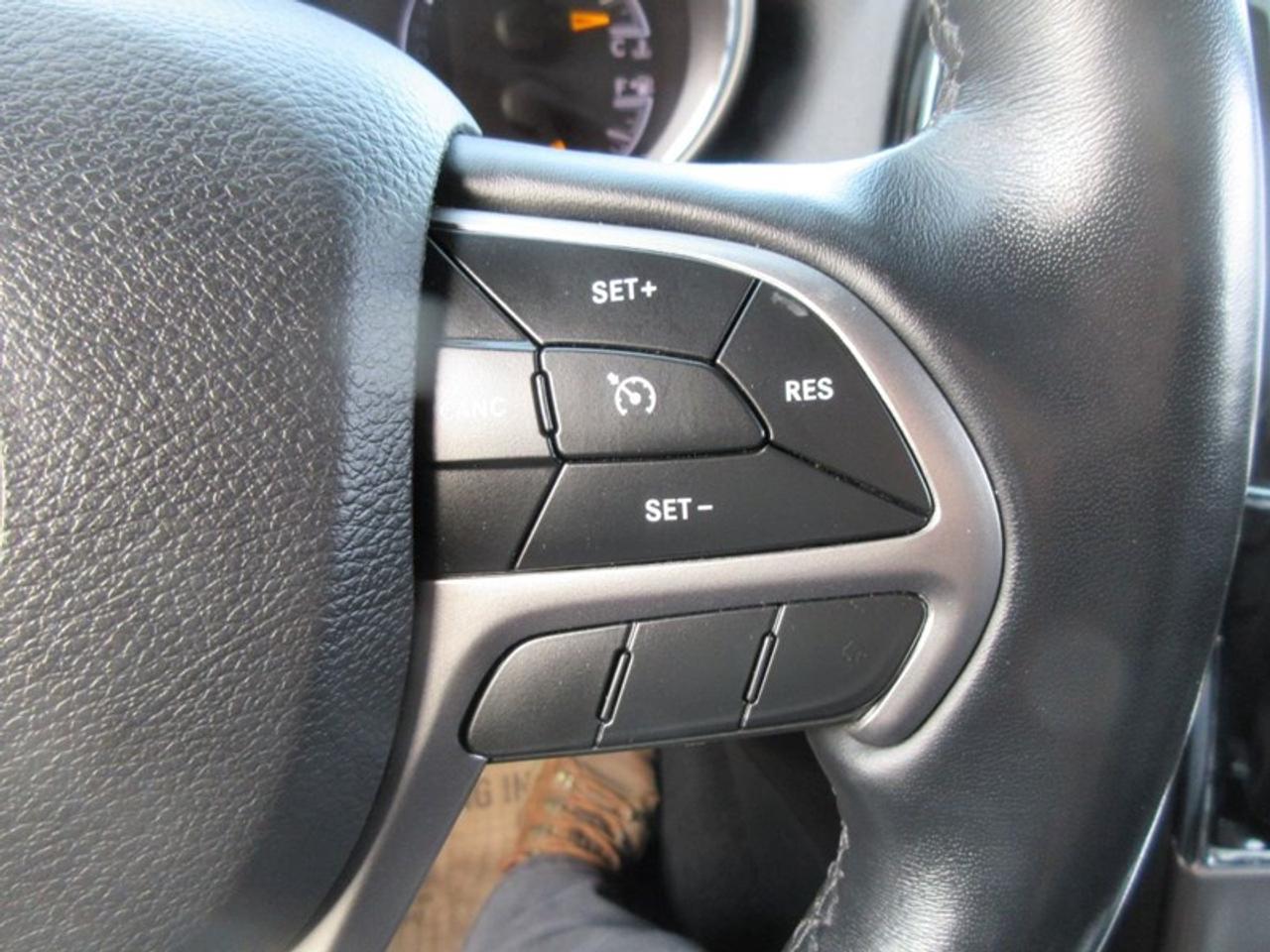2019 Jeep Grand Cherokee LIMITED 4X4 Photo