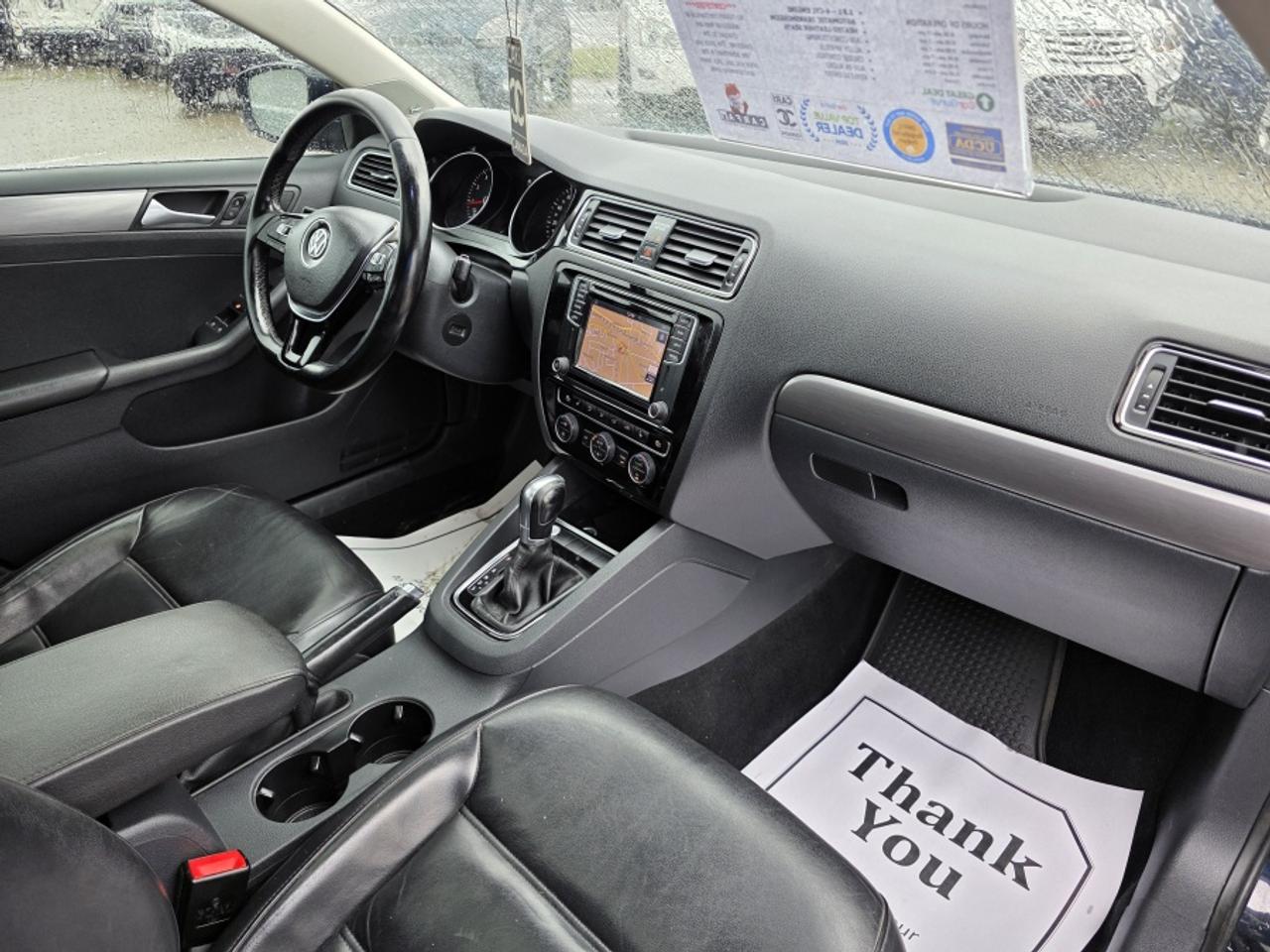 2016 Volkswagen Jetta ***LEATHER | NAVIGATION | SUNROOF DRIVES GREAT!!! Photo