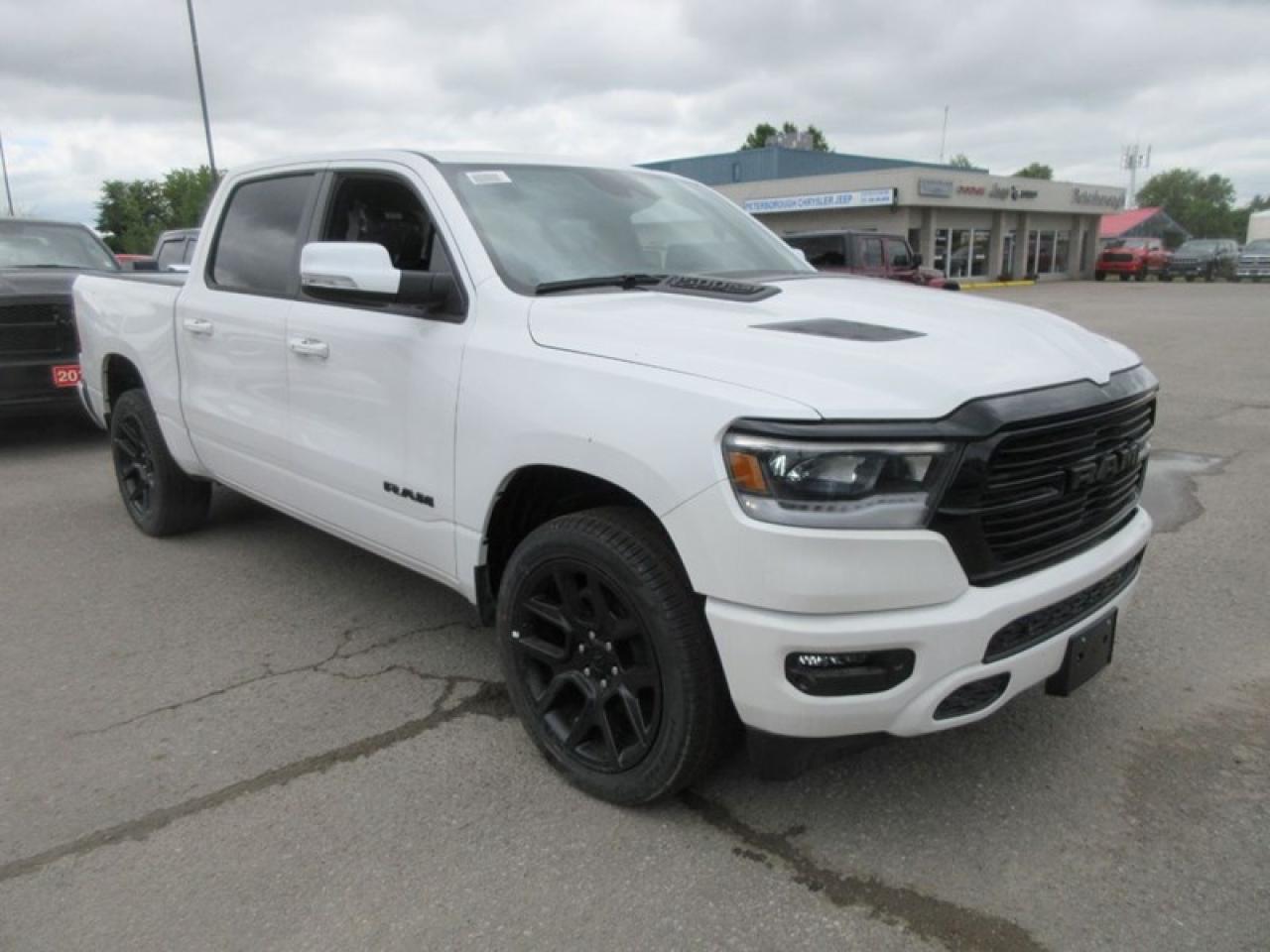 2022 RAM 1500 Sport Crew Cab Photo