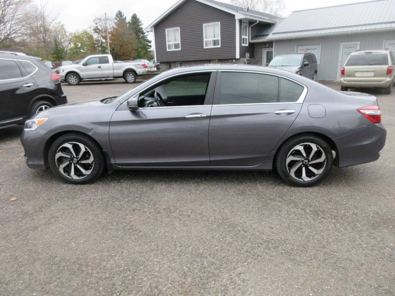 2016 Honda Accord EX-L Photo