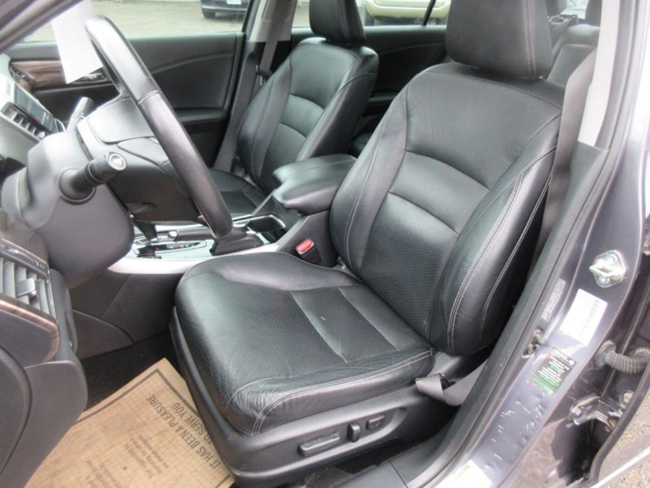 2016 Honda Accord EX-L Photo