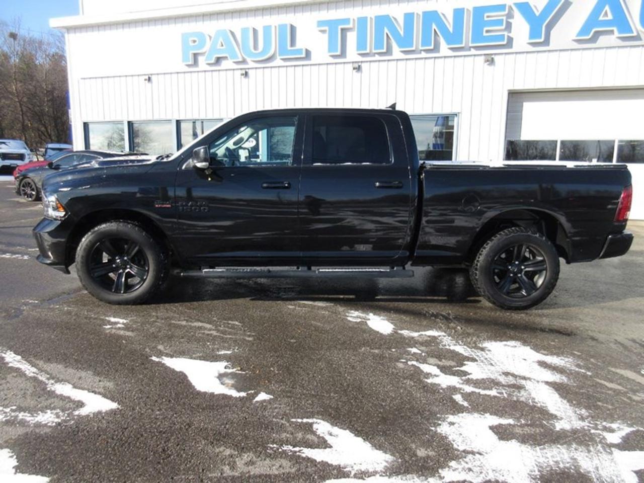 2018 RAM 1500 SPORT LWB Photo