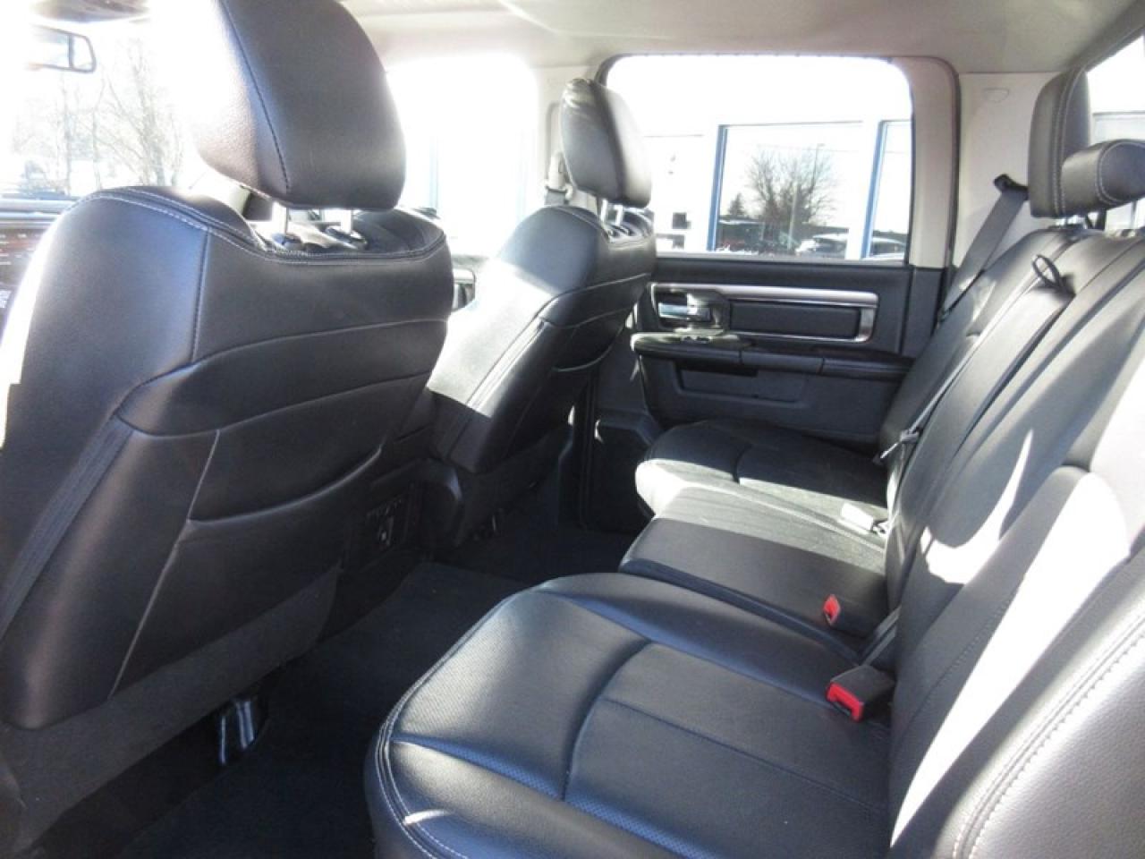 2018 RAM 1500 SPORT LWB Photo