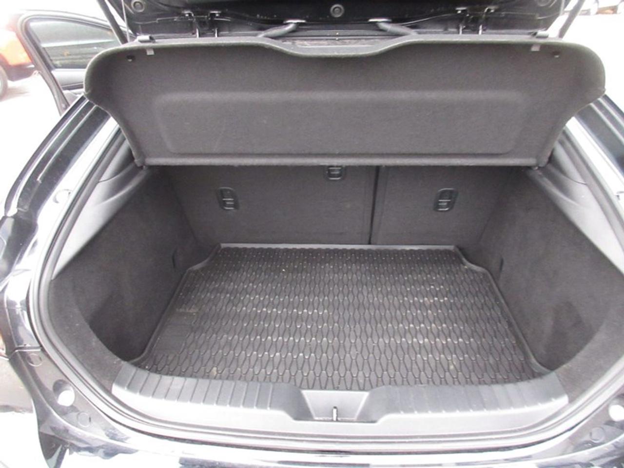 2022 Mazda MAZDA3  Photo
