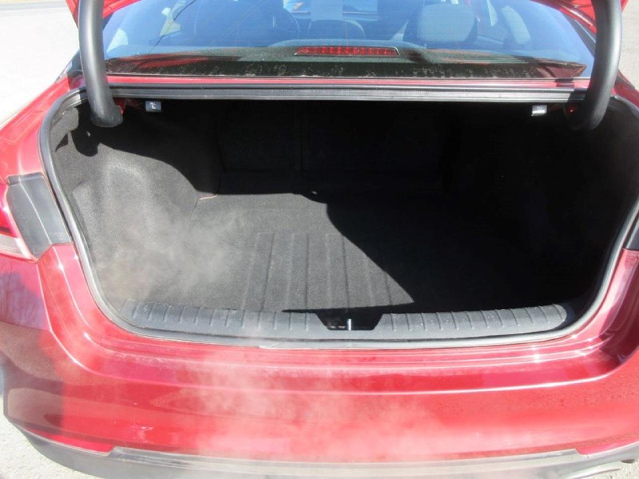 2017 Kia Optima LX Photo