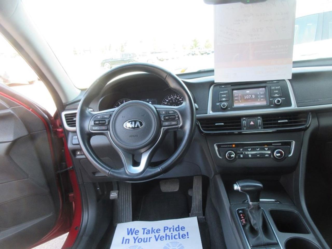 2017 Kia Optima LX Photo