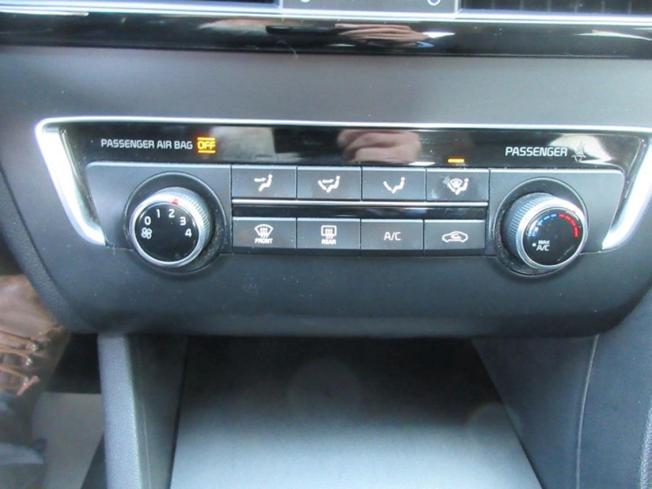 2017 Kia Optima LX Photo