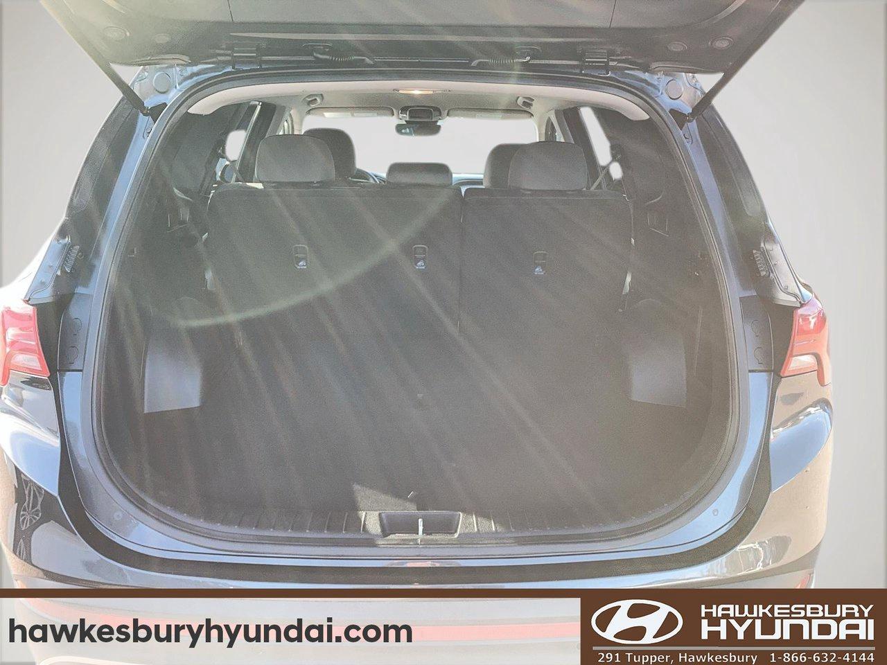 2022 Hyundai Santa Fe Preferred Photo