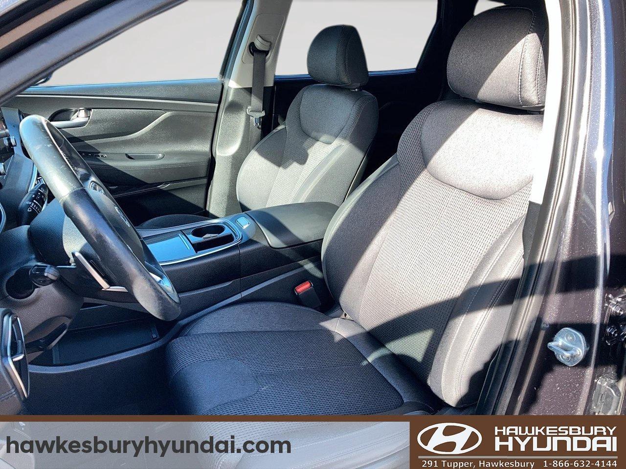 2022 Hyundai Santa Fe Preferred Photo