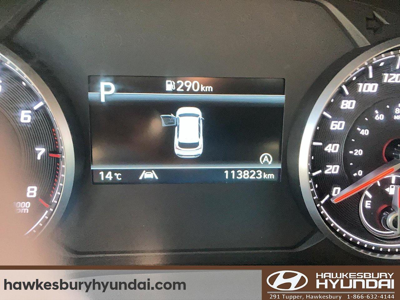 2022 Hyundai Santa Fe Preferred Photo