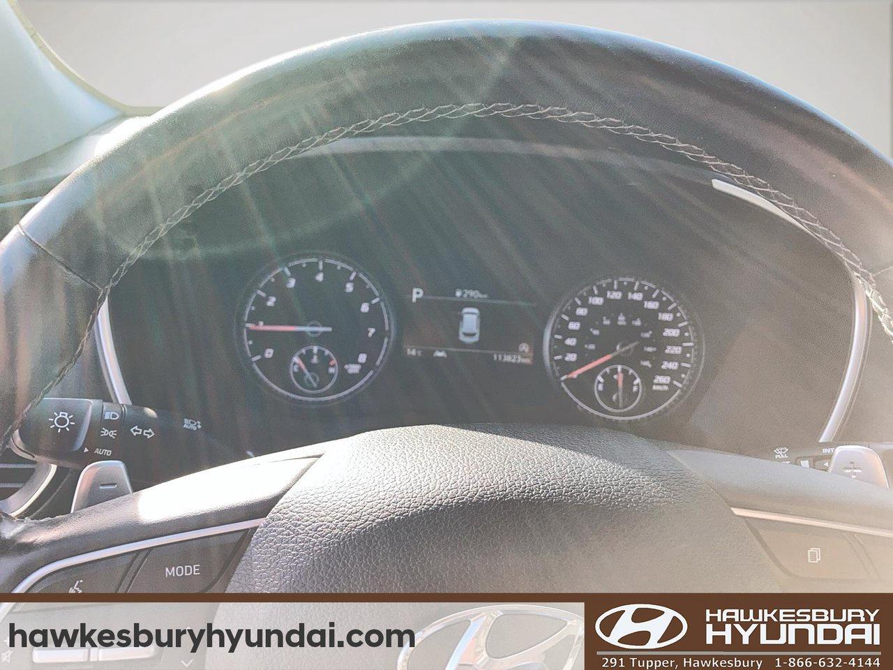 2022 Hyundai Santa Fe Preferred Photo