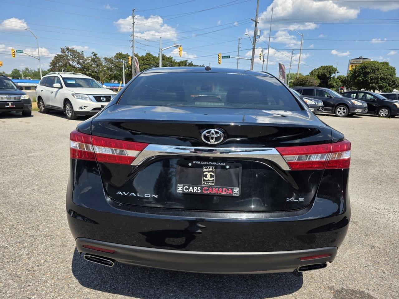 2013 Toyota Avalon XLE | LEATHER | BACK-UP CAMERA Photo4