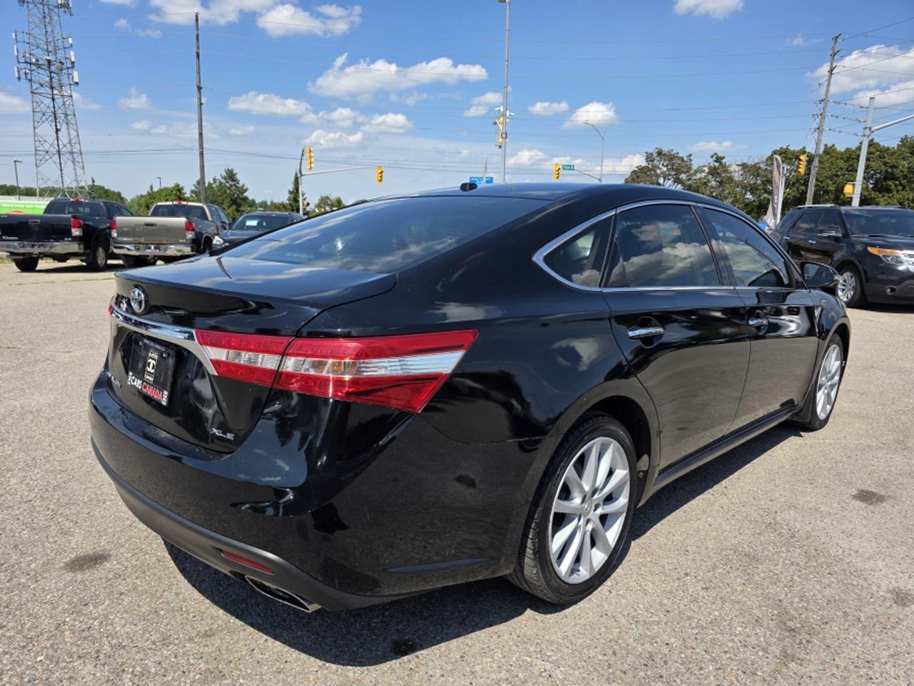 2013 Toyota Avalon XLE | LEATHER | BACK-UP CAMERA Photo