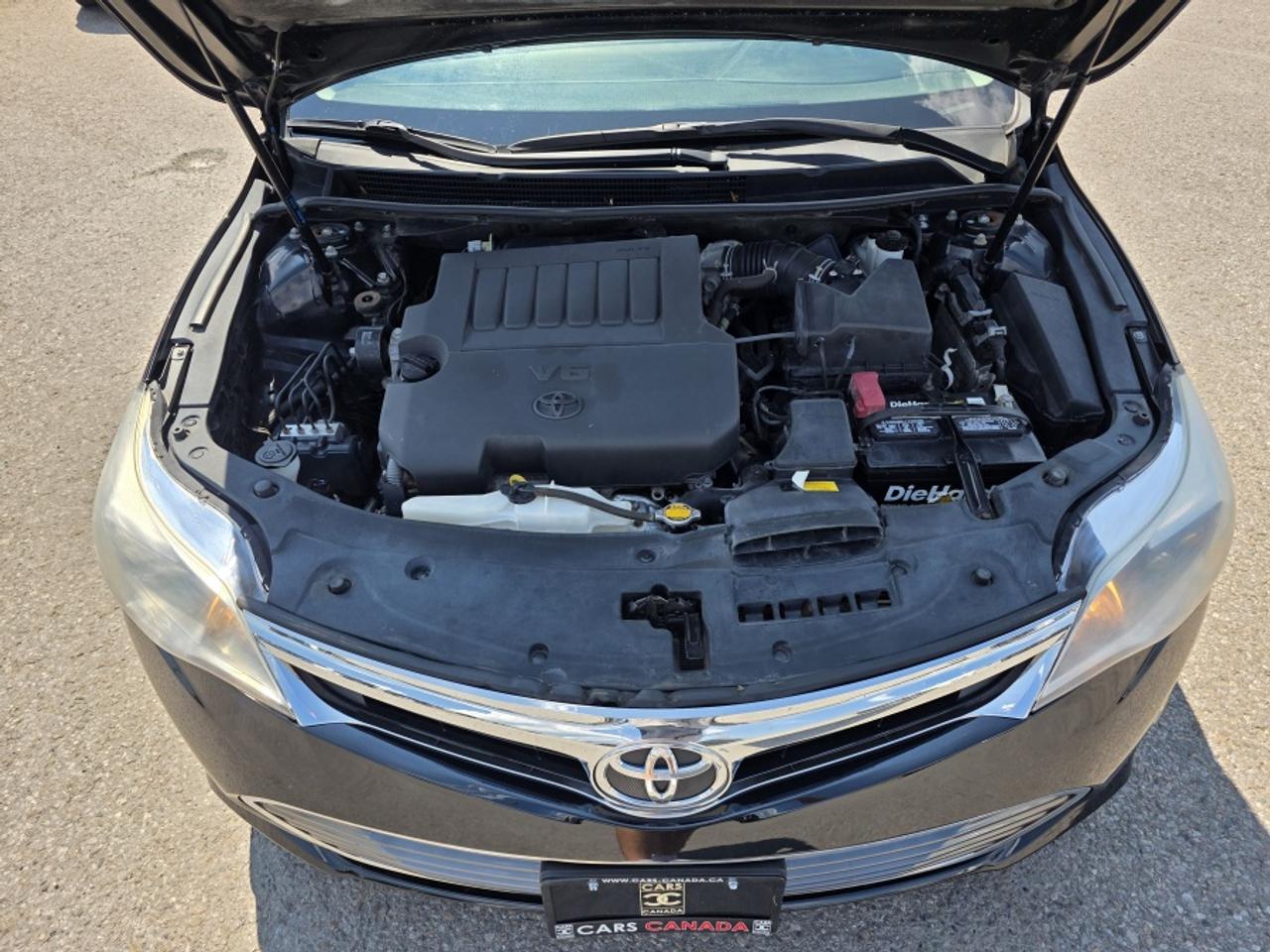 2013 Toyota Avalon XLE | LEATHER | BACK-UP CAMERA Photo