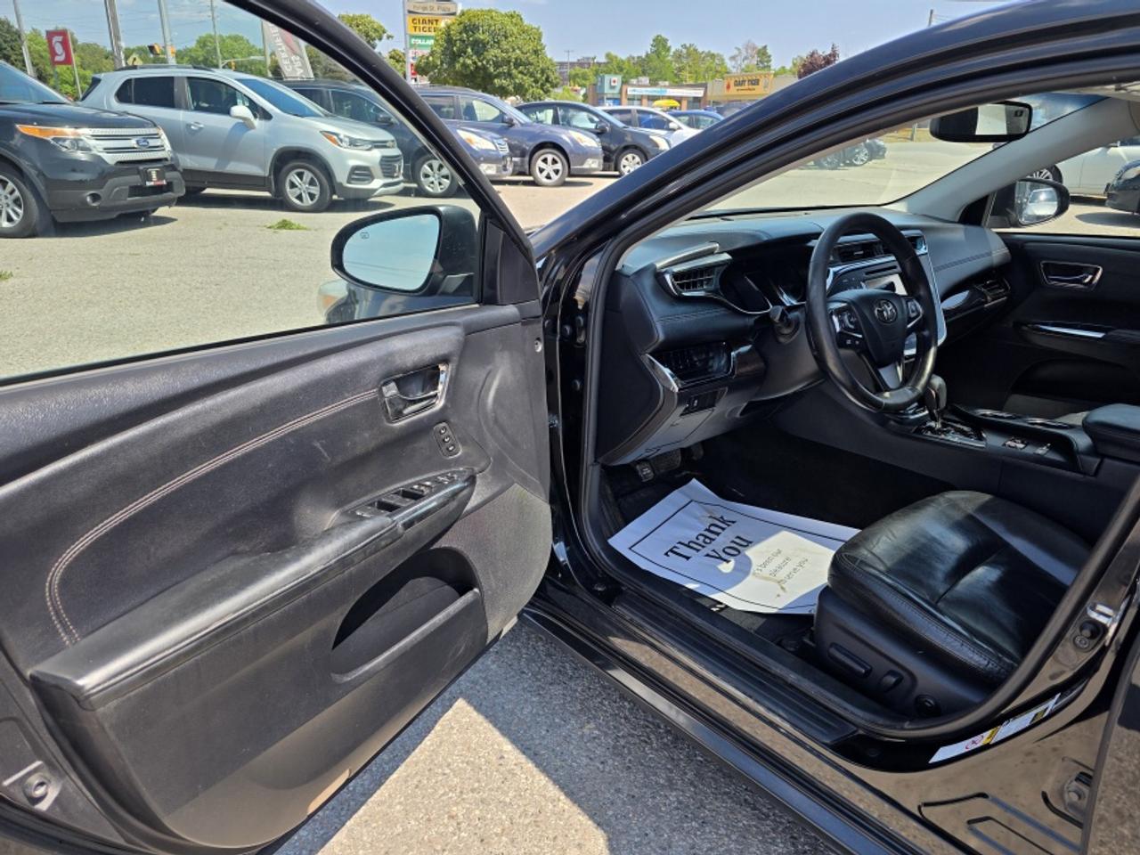 2013 Toyota Avalon XLE | LEATHER | BACK-UP CAMERA Photo