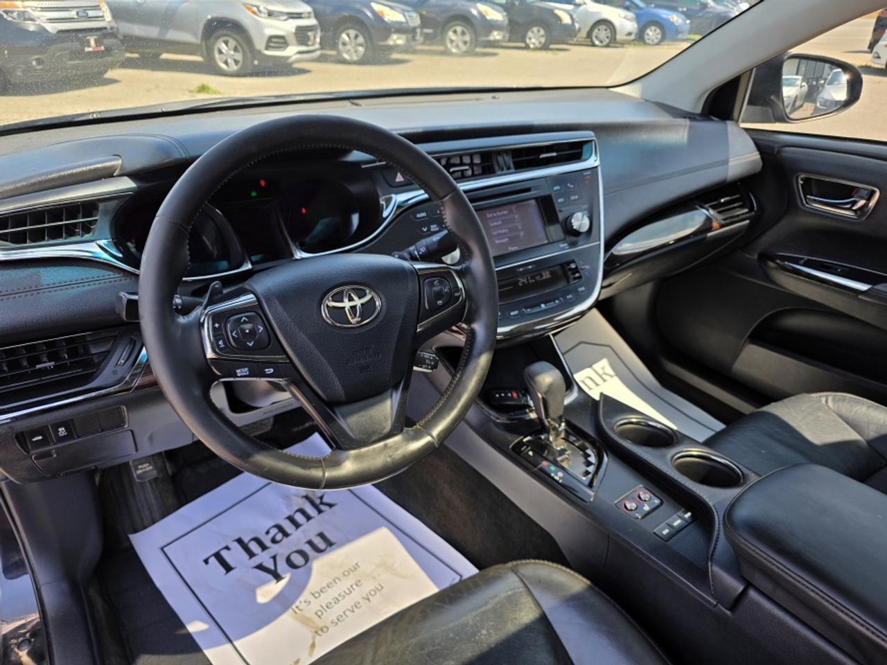 2013 Toyota Avalon XLE | LEATHER | BACK-UP CAMERA Photo