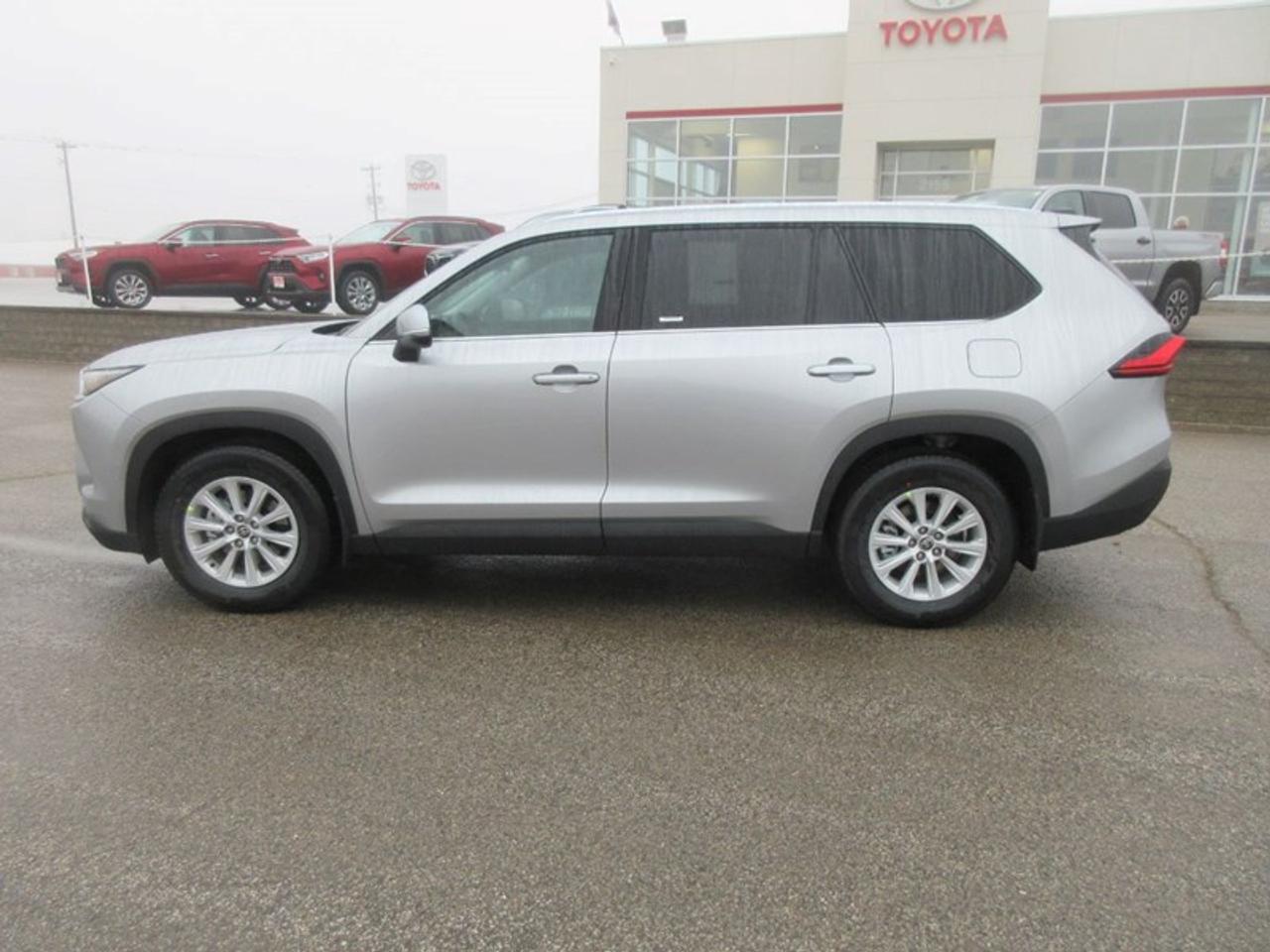 2024 Toyota Grand Highlander XLE AWD Photo1