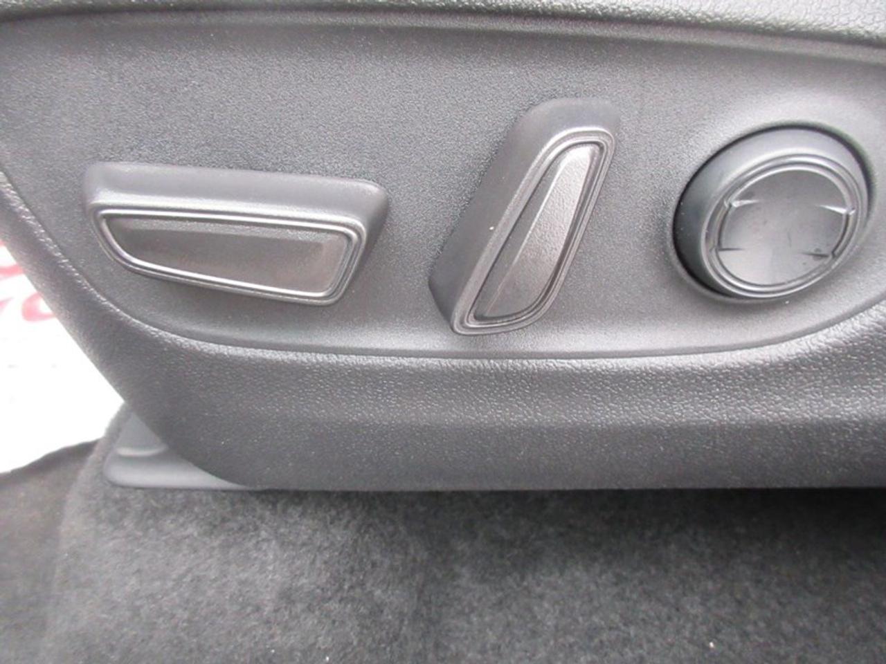 2024 Toyota Grand Highlander XLE AWD Photo