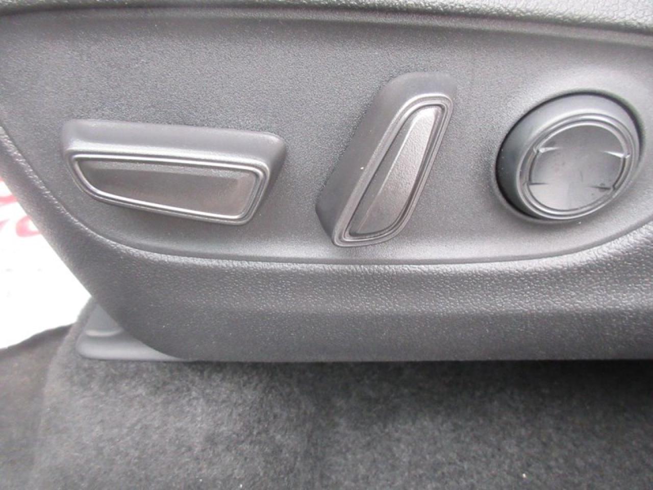 2024 Toyota Grand Highlander XLE AWD Photo