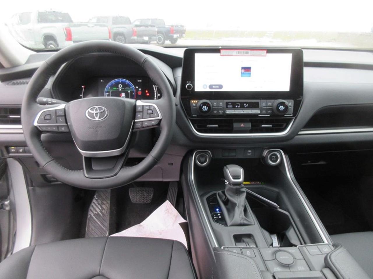 2024 Toyota Grand Highlander XLE AWD Photo